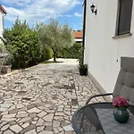 Διαμέρισμα Modern Getaway For Two